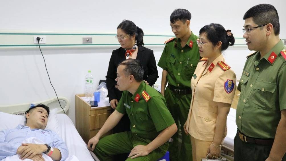 Tin tức 24h mới nhất, bản tin pháp luật nóng nhất hôm nay 27/11 tin tuc 24h moi nhat ban tin phap luat nong nhat hom nay 2711
