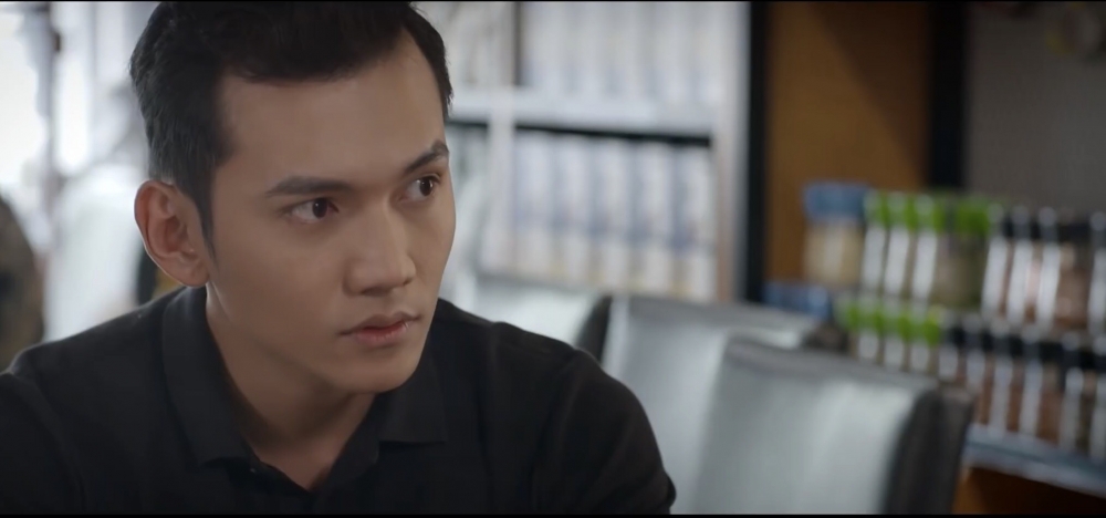 Trói buộc yêu thương - Tập 21 (tối 4/11): Thanh nhìn thấy chồng tình tứ cùng bạn gái cũ của em trai Trói buộc yêu thương - Tập 21 (tối 4/11): Thanh nhìn thấy chồng tình tứ cùng bạn gái cũ của em trai