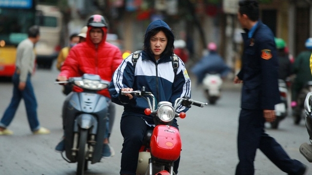 Thời tiết 24/11: Gió mùa Đông Bắc tràn về, Bắc Bộ có nơi xuống 17 độ Thời tiết 24/11: Gió mùa Đông Bắc tràn về, Bắc Bộ có nơi xuống 17 độ
