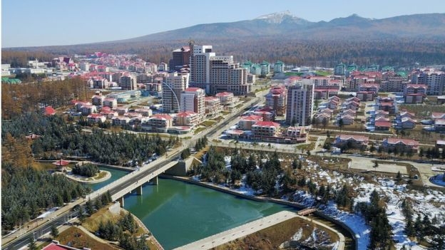 Ông Kim Jong Un khai trương thành phố hiện đại bậc nhất Triều Tiên ong kim jong un khai truong thanh pho hien dai bac nhat trieu tien