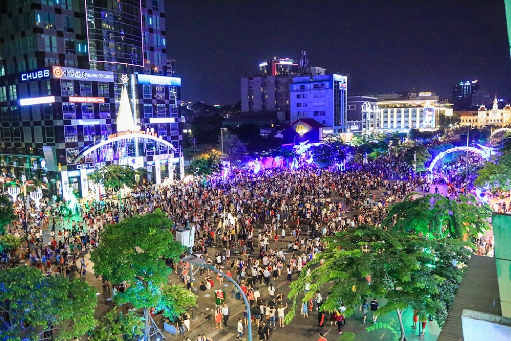 Noel 2020: Những địa điểm đi chơi Noel ở TP HCM bạn không thể bỏ qua Noel 2020: Những địa điểm đi chơi Noel ở TP HCM bạn không thể bỏ qua