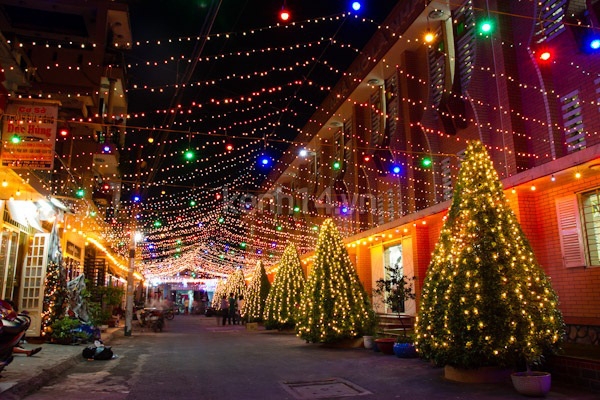 Noel 2020: Những địa điểm đi chơi Noel ở TP HCM bạn không thể bỏ qua Noel 2020: Những địa điểm đi chơi Noel ở TP HCM bạn không thể bỏ qua