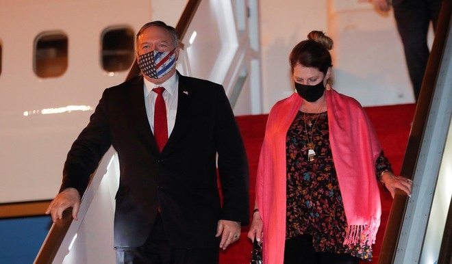 Phu nhân của Ngoại trưởng Mỹ Mike Pompeo nhiễm Covid-19 Phu nhân của Ngoại trưởng Mỹ Mike Pompeo nhiễm Covid-19