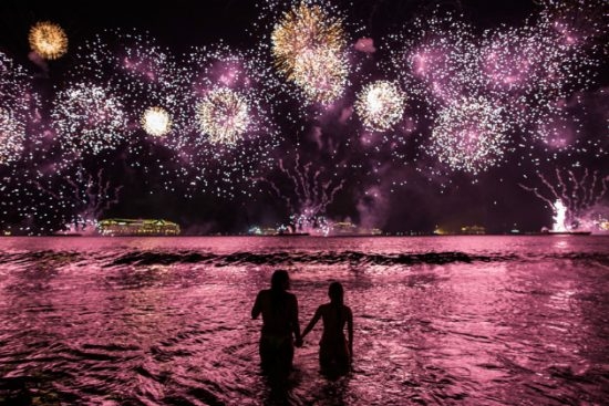 Tết Dương lịch 2021 và những điều thú vị trên thế giới Tết Dương lịch 2021 và những điều thú vị trên thế giới