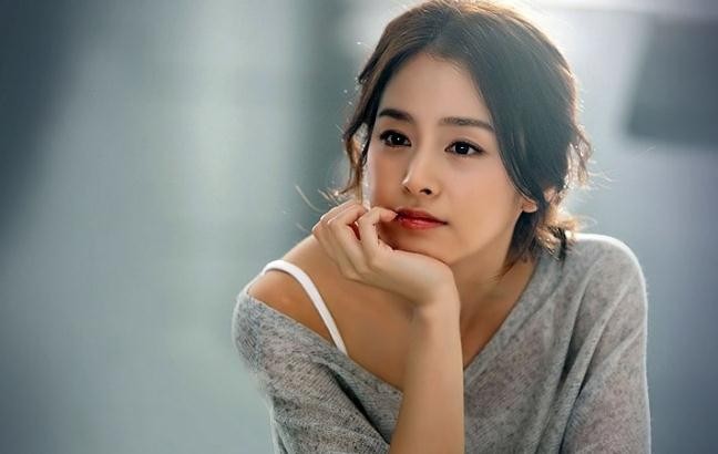Tử vi hôm nay 5/12/2021: Con giáp nào được Quý nhân soi đường dẫn lối?​​​​​​​