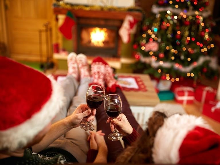 Noel 2021: Những lời chúc Giáng Sinh ngọt ngào dành cho bạn gái, vợ Noel 2021: Những lời chúc Giáng Sinh ngọt ngào dành cho bạn gái, vợ