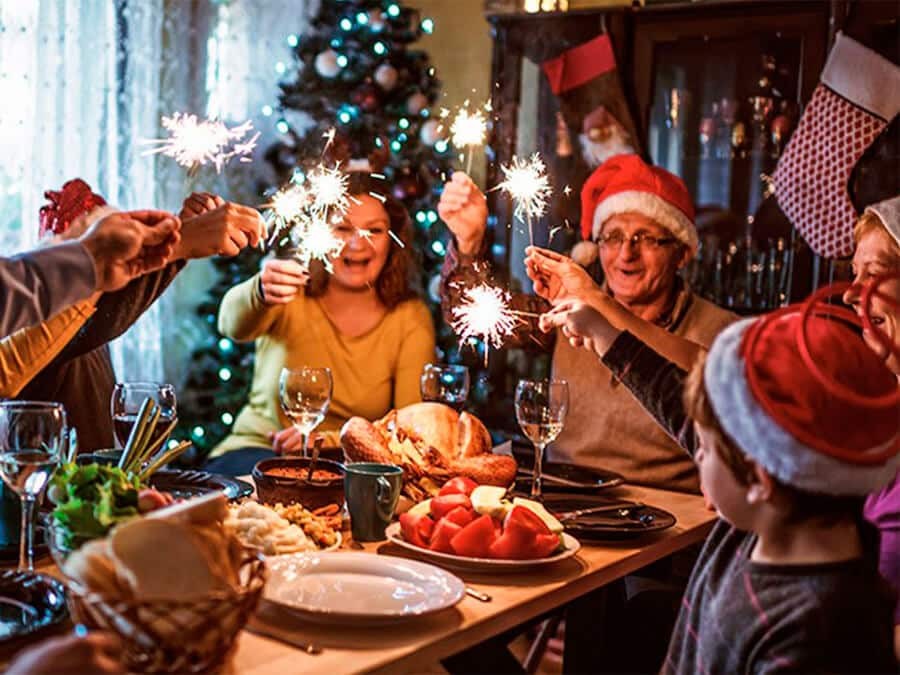 Noel 2021: Lời chúc Giáng Sinh ý nghĩa dành cho bố mẹ Noel 2021: Lời chúc Giáng Sinh ý nghĩa dành cho bố mẹ