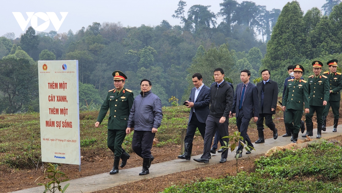 thủ tướng kêu gọi nhân dân hăng hái tham gia trồng cây ngay từ những ngày đầu xuân hình ảnh 6 thu tuong keu goi nhan dan hang hai tham gia trong cay ngay tu nhung ngay dau xuan hinh anh 6