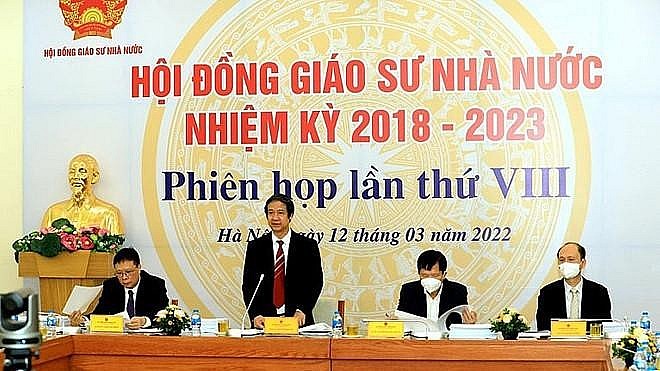 Tại Phiên họp lần thứ VIII, Hội đồng Giáo sư Nhà nước đã đánh giá kỹ lưỡng đối với từng ứng viên, xem xét kỹ cả những phản biện xã hội, về liêm chính và uy tín khoa học. (Nguồn: TTXVN) Tại Phiên họp lần thứ VIII, Hội đồng Giáo sư Nhà nước đã đánh giá kỹ lưỡng đối với từng ứng viên, xem xét kỹ cả những phản biện xã hội, về liêm chính và uy tín khoa học. (Nguồn: TTXVN)
