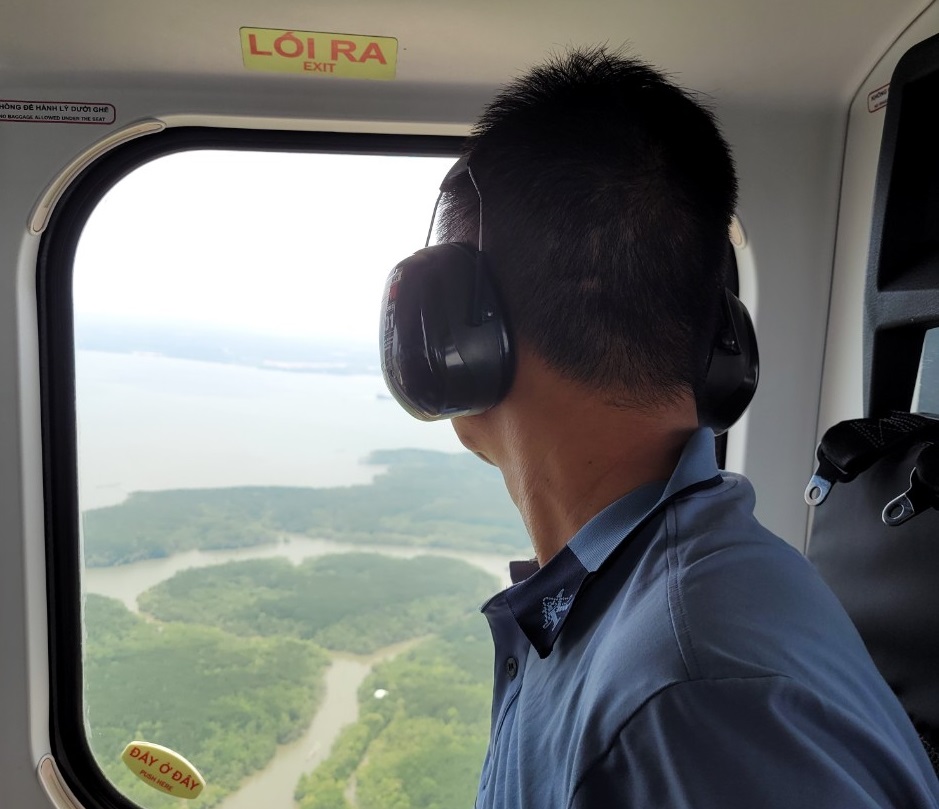Khai thác tour du lịch Chú thích ảnh
