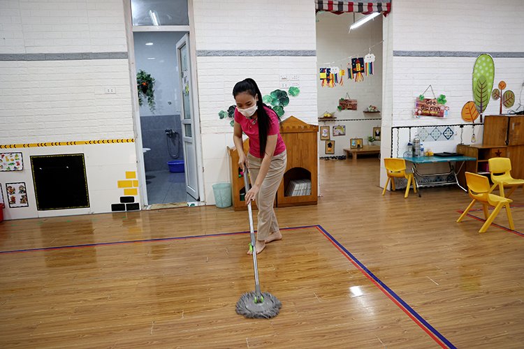 Bảo đảm an toàn đón trẻ mầm non trở lại trường Chú thích ảnh