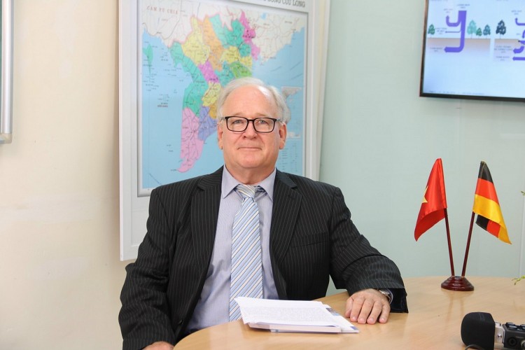 Tiến sỹ Timothy Edward McGrath từ trần Tiến sỹ Timothy Edward McGrath từ trần