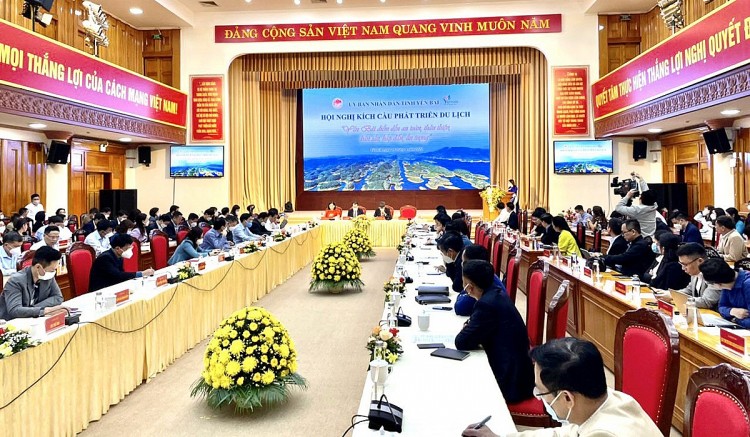 Yên Bái kích cầu phát triển du lịch với chủ đề “Điểm đến an toàn, thân thiện, bản sắc, hấp dẫn và ấn tượng"