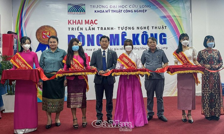“Dòng Mê Kông” đang chảy “Dòng Mê Kông” đang chảy