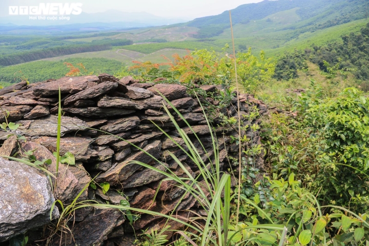 Ảnh: Khám phá thành đá cổ từng là biên giới ‘Đàng trong – Đàng ngoài’ Ảnh: Khám phá thành đá cổ từng là biên giới ‘Đàng trong – Đàng ngoài’ - 4
