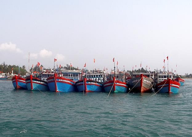 Sau ngày 30/7, Quảng Ngãi sẽ xử lý nghiêm tàu cá chưa lắp thiết bị VMS nhưng vẫn hoạt động. Ảnh: VGP/Lưu Hương Sau ngày 30/7, Quảng Ngãi sẽ xử lý nghiêm tàu cá chưa lắp thiết bị VMS nhưng vẫn hoạt động. Ảnh: VGP/Lưu Hương