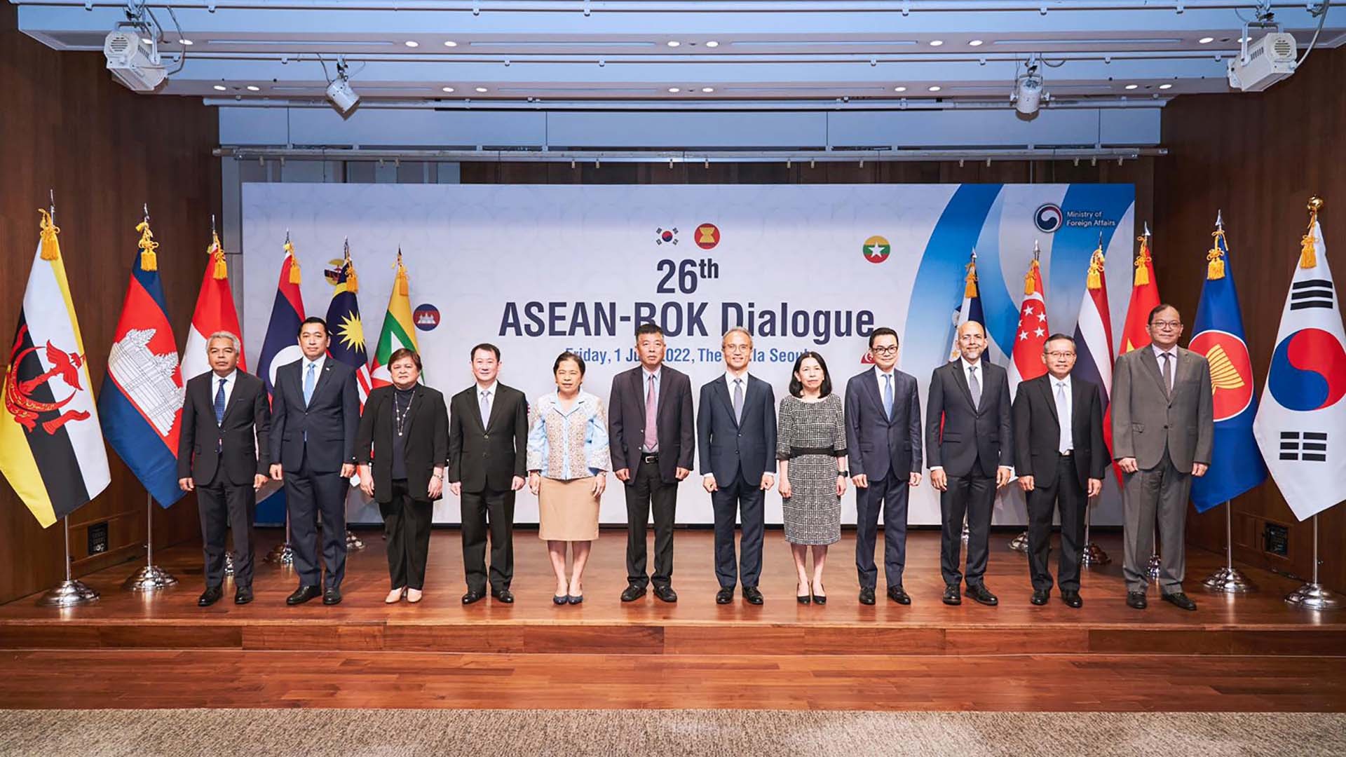 Các đại biểu tham dự Đối thoại ASEAN-Hàn Quốc lần thứ 26. Các đại biểu tham dự Đối thoại ASEAN-Hàn Quốc lần thứ 26.