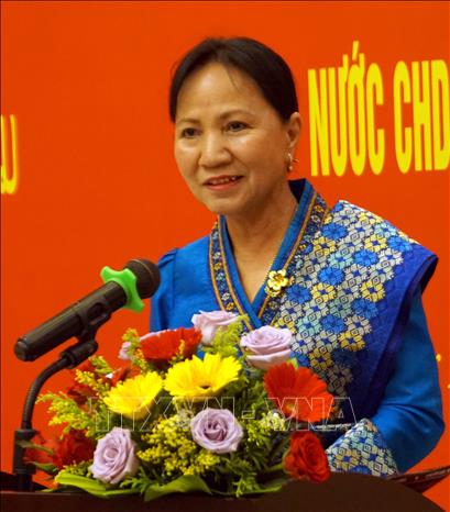 Hội Liên hiệp Phụ nữ Lào thăm hữu nghị tỉnh Quảng Nam Chú thích ảnh