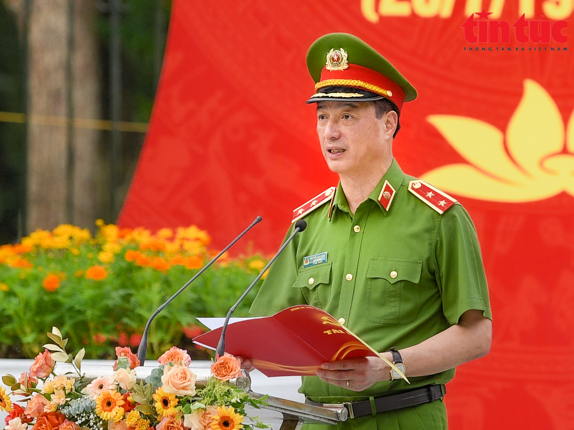 Hà Nội: Khánh thành công trình tượng đài Chú thích ảnh