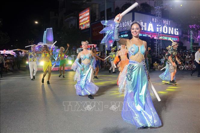 Hà Nam khai mạc Lễ hội Carnival đường phố Chú thích ảnh