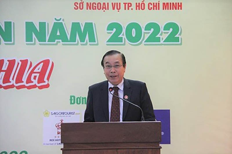 Phó Tổng Lãnh sự Lào tại TP HCM Vansay Sayxena phát biểu tại chương trình Phó Tổng Lãnh sự Lào tại TP HCM Vansay Sayxena phát biểu tại chương trình