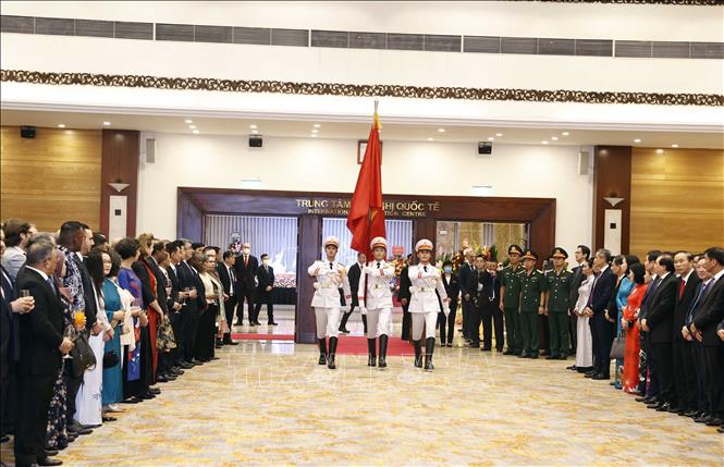 Lễ kỷ niệm 77 năm Quốc khánh nước Cộng hòa xã hội chủ nghĩa Việt Nam Chú thích ảnh
