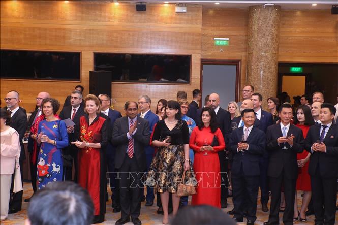 Lễ kỷ niệm 77 năm Quốc khánh nước Cộng hòa xã hội chủ nghĩa Việt Nam Chú thích ảnh