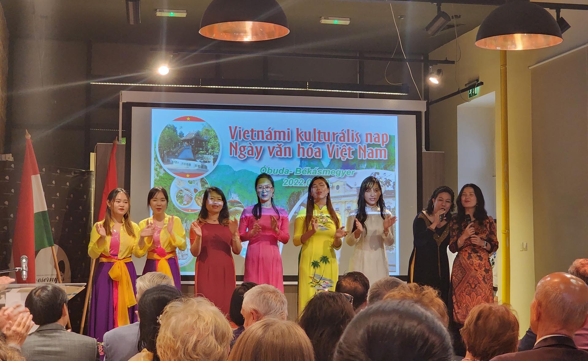 Khai mạc Tuần văn hóa Việt Nam năm 2022 tại Hungary Khai mạc Tuần văn hóa Việt Nam năm 2022 tại Hungary