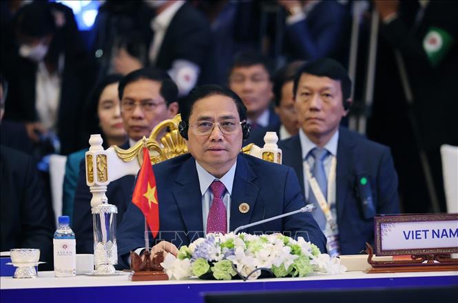 Thủ tướng Phạm Minh Chính dự Hội nghị Cấp cao ASEAN+3 lần thứ 25 Chú thích ảnh