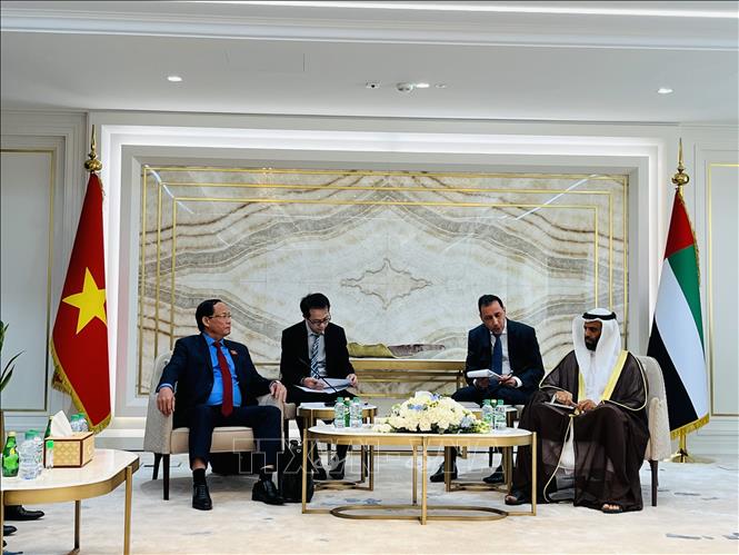 Phó Chủ tịch Quốc hội Trần Quang Phương thăm và làm việc tại UAE Chú thích ảnh