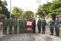 ខេត្តដុងថាប (Dong Thap) បរិច្ចាគគ្រឿងបរិក្ខារពេទ្យដល់ស្នងការនគរបាលខេត្តព្រៃវេងប្រទេសកម្ពុជា
