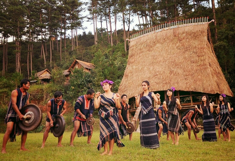 អញ្ជើញមកកាន់ក្រុង Buon Ma Thuot ដើម្បីមមើលតំបនខ្ពង់រាប Tay Nguyen ផ្លាស់ប្តីរជាថ្មីក្នុងសម័យទំនើបនេះ
