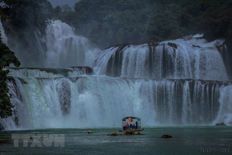 អញ្ញើញទស្សនា Cao Bang ដើម្បីគយគន់ទេសភាពដ៏ស្រស់ស្អាត