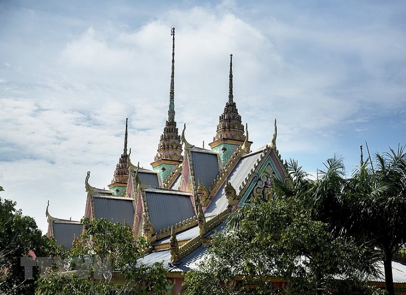 ស្វែងយល់ពីវត្តបែបខ្មែរដែលមានព្រះពុទ្ធបដិមាដ៏ធំបំផុតនៅប្រទេសវៀតណាមក្នុងខេត្ត Soc Trang