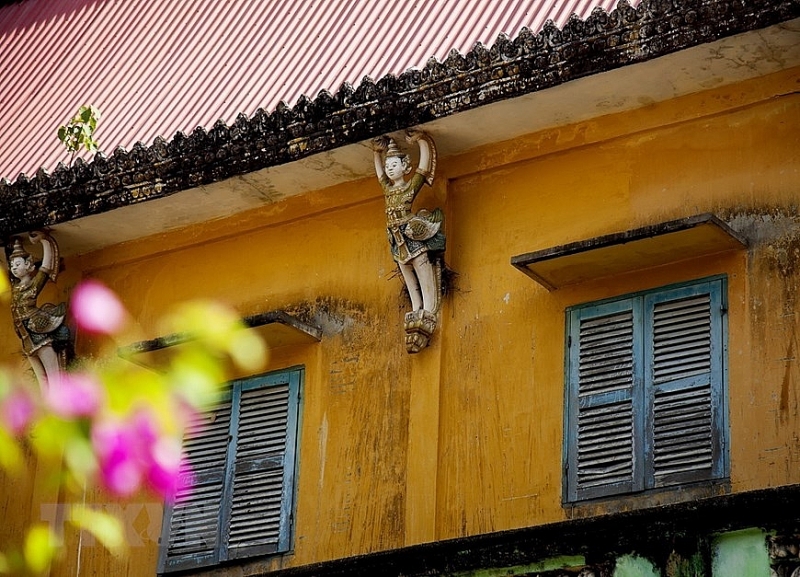 ស្វែងយល់ពីវត្តបែបខ្មែរដែលមានព្រះពុទ្ធបដិមាដ៏ធំបំផុតនៅប្រទេសវៀតណាមក្នុងខេត្ត Soc Trang