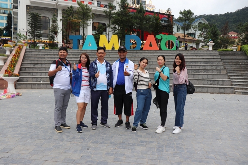 SEA Games 31 អត្តពលិកមកពីជុំវិញពិភពលោកមានចិត្តចង់ទៅលេងតំបន់ទេសចរណ៍ល្បីៗរបស់វៀតណាម