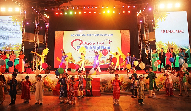 ទិវាគ្រួសារវៀតណាមឆ្នាំ ២០២២នឹងប្រព្រឹត្តទៅចាប់ពីថ្ងៃទី ២៥ ខែមិថុនា ដល់ថ្ងៃទី ២៨ ខែមិថុនា ទិវាគ្រួសារវៀតណាមឆ្នាំ ២០២២នឹងប្រព្រឹត្តទៅចាប់ពីថ្ងៃទី ២៥ ខែមិថុនា ដល់ថ្ងៃទី ២៨ ខែមិថុនា