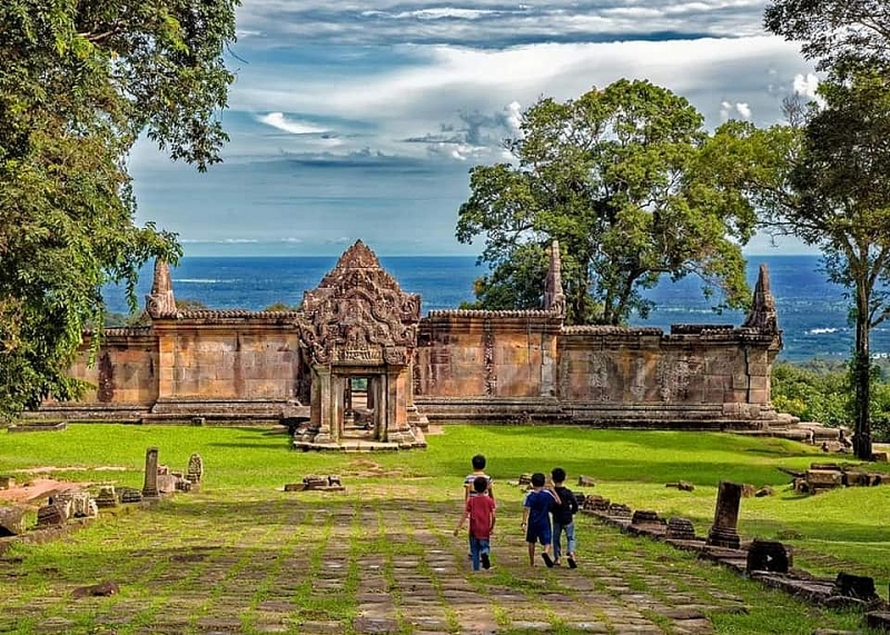 សម្តេចប្រធានរដ្ឋសភា អបអរសាទរខួប នៃការដាក់បញ្ចូលប្រាសាទព្រះវិហារនិងប្រាសាទសំបូរព្រៃគុករបស់កម្ពុជា ជាសម្បត្តិបេតិកភណ្ឌពិភពលោក សម្តេចប្រធានរដ្ឋសភា អបអរសាទរខួប នៃការដាក់បញ្ចូលប្រាសាទព្រះវិហារនិងប្រាសាទសំបូរព្រៃគុករបស់កម្ពុជា ជាសម្បត្តិបេតិកភណ្ឌពិភពលោក