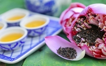 អញ្ជើញមកទស្សនាខេត្ត Dong Thap ដើម្បីរីករាយជាមួយតែផ្កាឈូកស្រស់