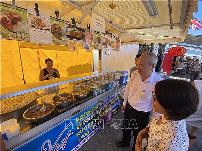 ជំរុញពាណិជ្ជកម្មកសិផល និងស្បៀងអាហាររវាងវៀតណាម និងស្វីស
