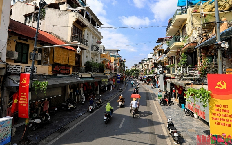 CNN: ទីក្រុងហាណូយ - ១ ក្នុងចំណោម ១២ គោលដៅល្អបំផុតនៅលើពិភពលោកក្នុងរដូវស្លឹកឈើជ្រុះ