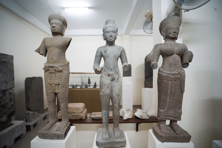សារៈមន្ទីអង្គរបុរី ក្នុងទឹកដីខេត្តតាកែវ រក្សាទុកវត្ថុបុរាណជាច្រើន​ពី​សម័យហ្វូណន!