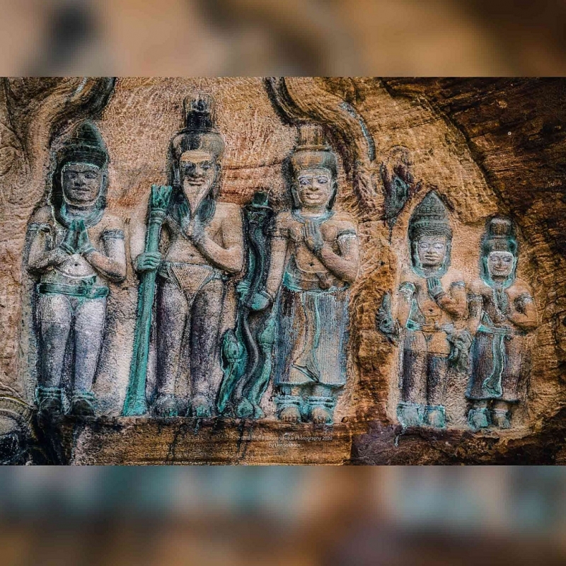 រូបចម្លាក់លើផ្ទាំងថ្មអាយុជិត១០០០ឆ្នាំ នៅស្អាតដូចថ្មី សម្ងំលាក់ខ្លួនកណ្តាលព្រៃក្នុងខេត្តសៀមរាប រូបចម្លាក់លើផ្ទាំងថ្មអាយុជិត១០០០ឆ្នាំ នៅស្អាតដូចថ្មី សម្ងំលាក់ខ្លួនកណ្តាលព្រៃក្នុងខេត្តសៀមរាប