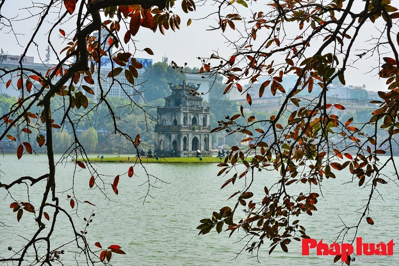 ទីក្រុងហាណូយ និងរដូវស្លឹកឈើជ្រុះ ធ្វើឱ្យបេះដូងមនុស្សរំភើបយ៉ាងខ្លាំង