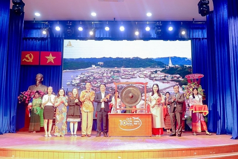 ការប្រកួតសម្រាប់សិស្សានុសិស្សស្វែងយល់អំពីអាស៊ីអាគ្នេយ៍ ការប្រលងសម្រាប់សិស្សានុសិស្សស្វែងយល់អំពីអាស៊ីអាគ្នេយ៍