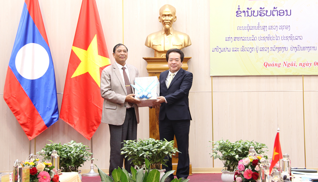 សេកុង (ឡាវ) ជំរុញកិច្ចសហប្រតិបត្តិការជាមួយខេត្តក្វាងង៉ៃ (វៀតណាម) លើគ្រប់វិស័យ