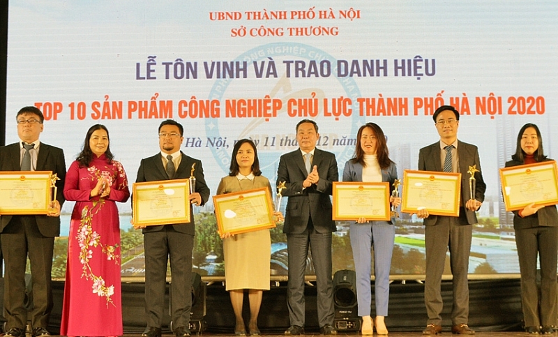 ទីក្រុងហាណូយបានប្រគល់ងារជាផលិតផលឧស្សាហកម្មសំខាន់ៗ
