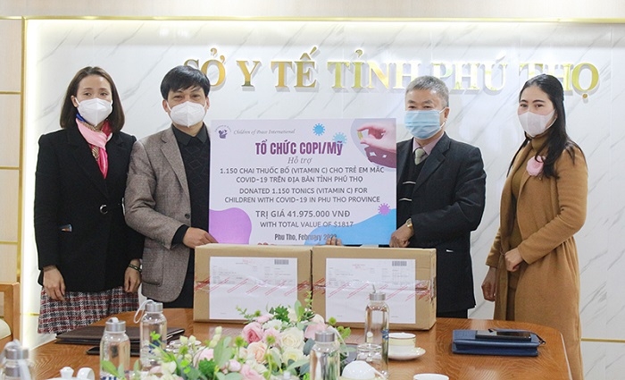 COPI ຊ່ວຍເຫຼືອເດັກນ້ອຍແຂວງ ຟຸຖໍ້ ທີ່ຕິດເຊື່ອໂຄວິດ-19 COPI ຊ່ວຍເຫຼືອເດັກນ້ອຍແຂວງ ຟຸຖໍ້ ທີ່ຕິດເຊື່ອໂຄວິດ-19