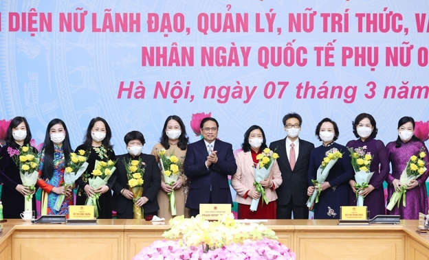ນາຍົກລັດຖະມົນຕີພົບປະແມ່ຍິງຕົວແບບດີເດັ່ນເນື່ອງໃນໂອກາດວັນແມ່ຍິງສາກົນ 8 ມີນາ ນາຍົກລັດຖະມົນຕີພົບປະແມ່ຍິງຕົວແບບດີເດັ່ນເນື່ອງໃນໂອກາດວັນແມ່ຍິງສາກົນ 8 ມີນາ