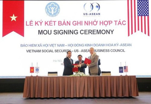 ການຮ່ວມມື ແລະ ພັດທະນາລະບົບປະກັນສຸຂະພາບຢູ່ຫວຽດນາມໃຫ້ຍືນຍົງ